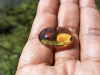 20.2 carats Tea opal from Banten,  Indonesia