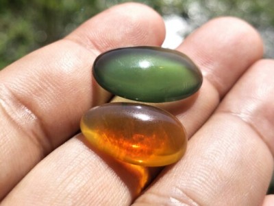 Fire and green opal from Wonogiri,  Indonesia.
